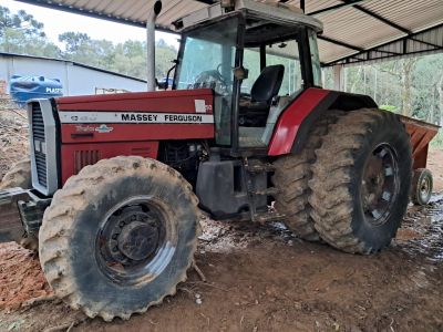 Trator Massey 680 2004